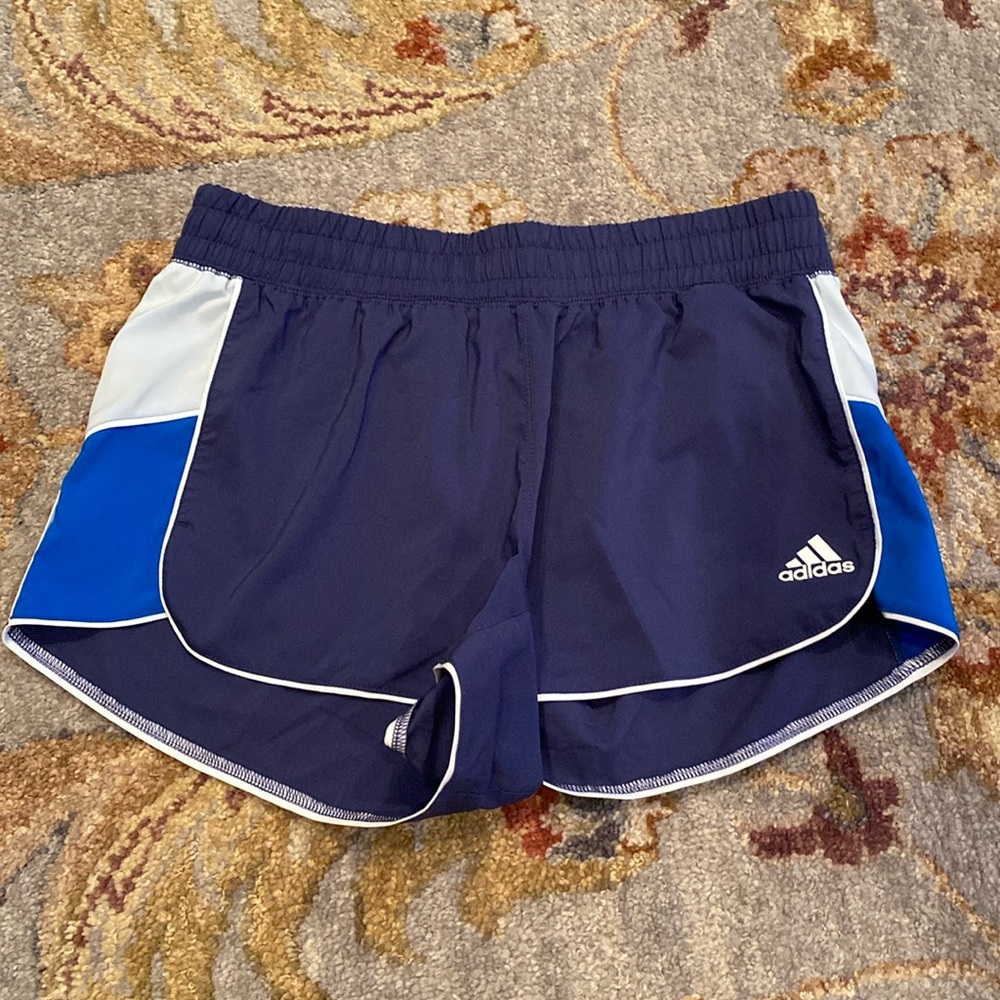 ⭐️ LIKE NEW ⭐️ Adidas XS 4-6 colorblock navy shorts